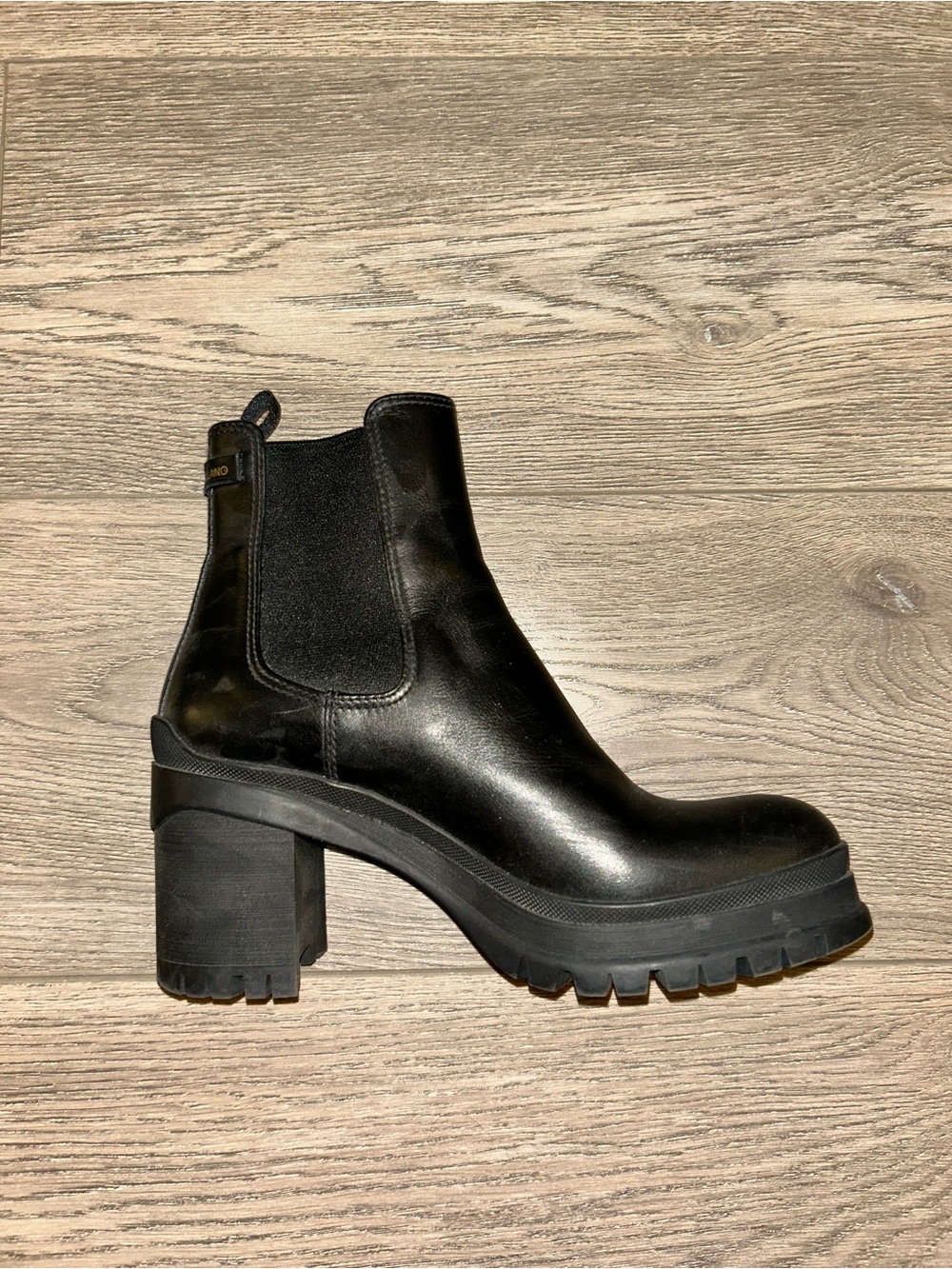 Prada Lug Sole Chelsea Boot Black - Picture 4 of 6